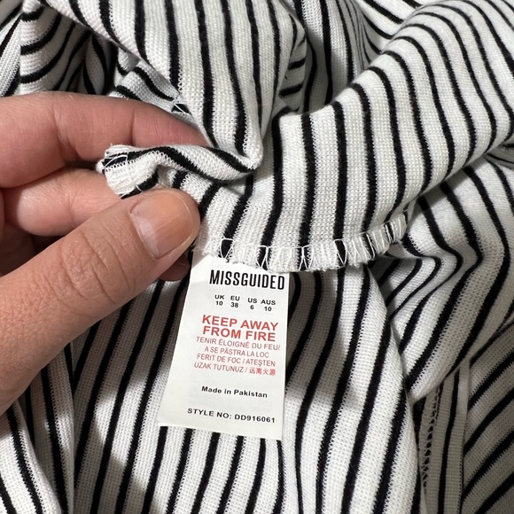 Misguided size M long sleeve stripe dress - Picture 8 of 9